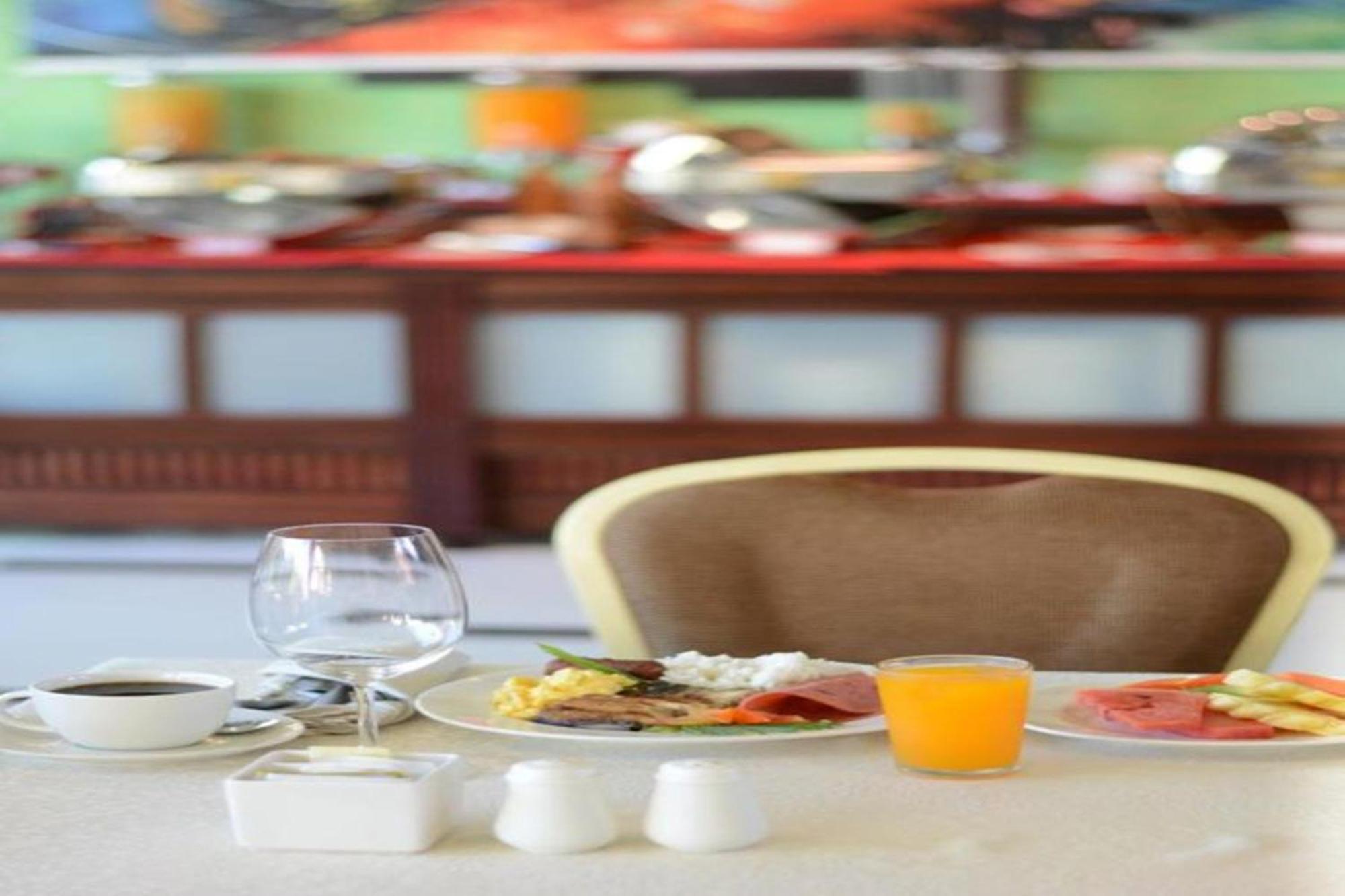 Hotel Centro Puerto Princesa Near Airport Ngoại thất bức ảnh